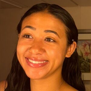 Meet your Posher, Destiny